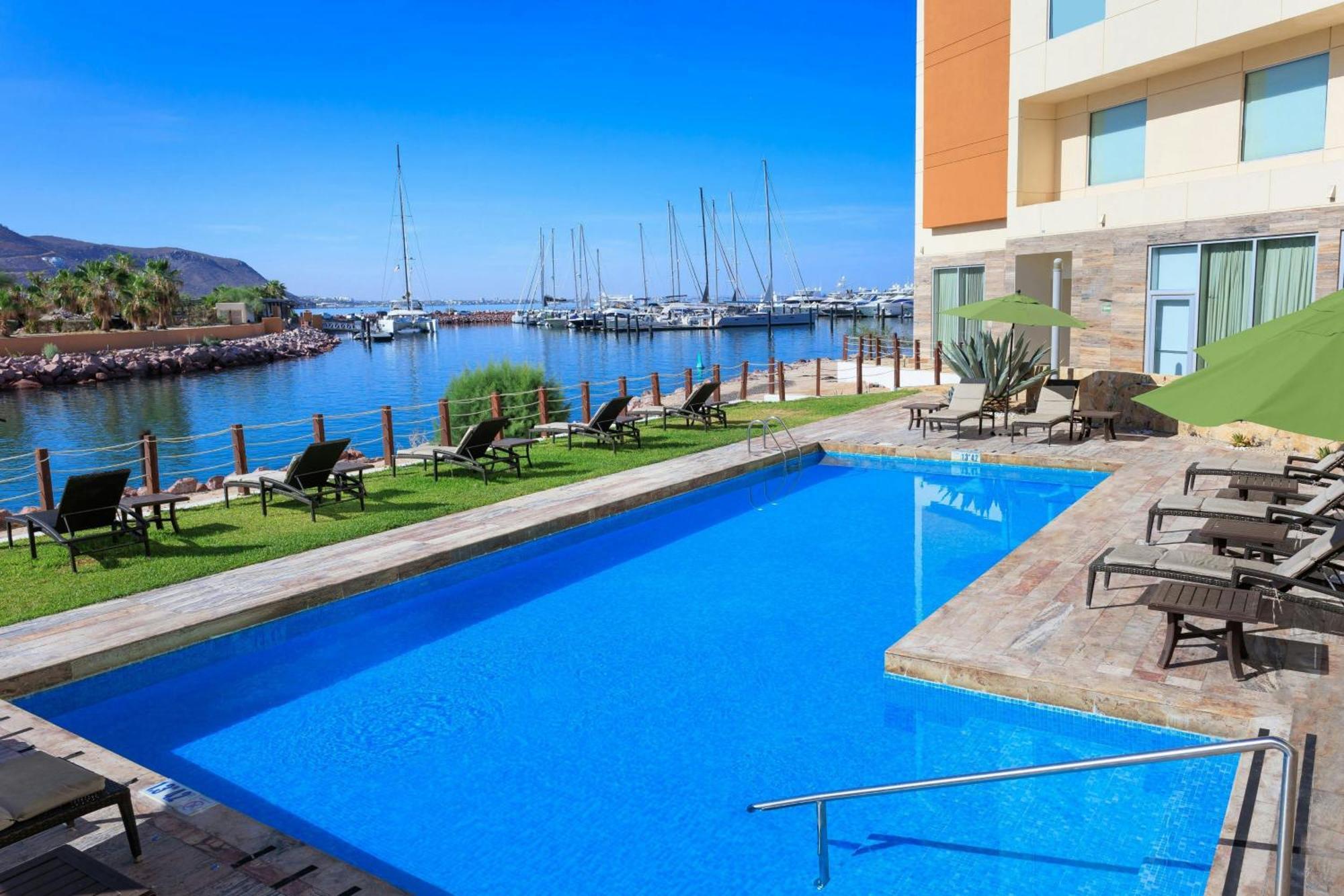 Courtyard By Marriott La Paz Baja California Sur Hotel Ngoại thất bức ảnh